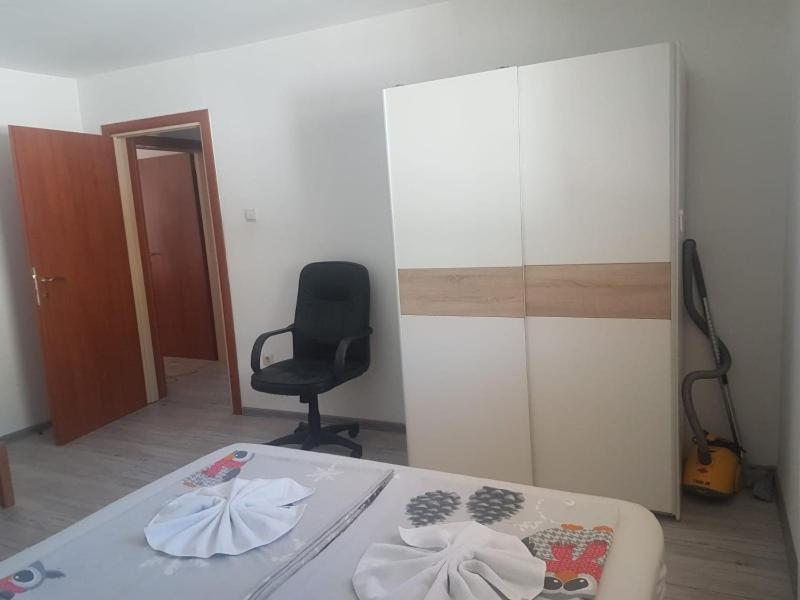 Apartman Salus Тузла Екстер'єр фото