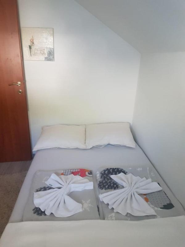 Apartman Salus Тузла Екстер'єр фото