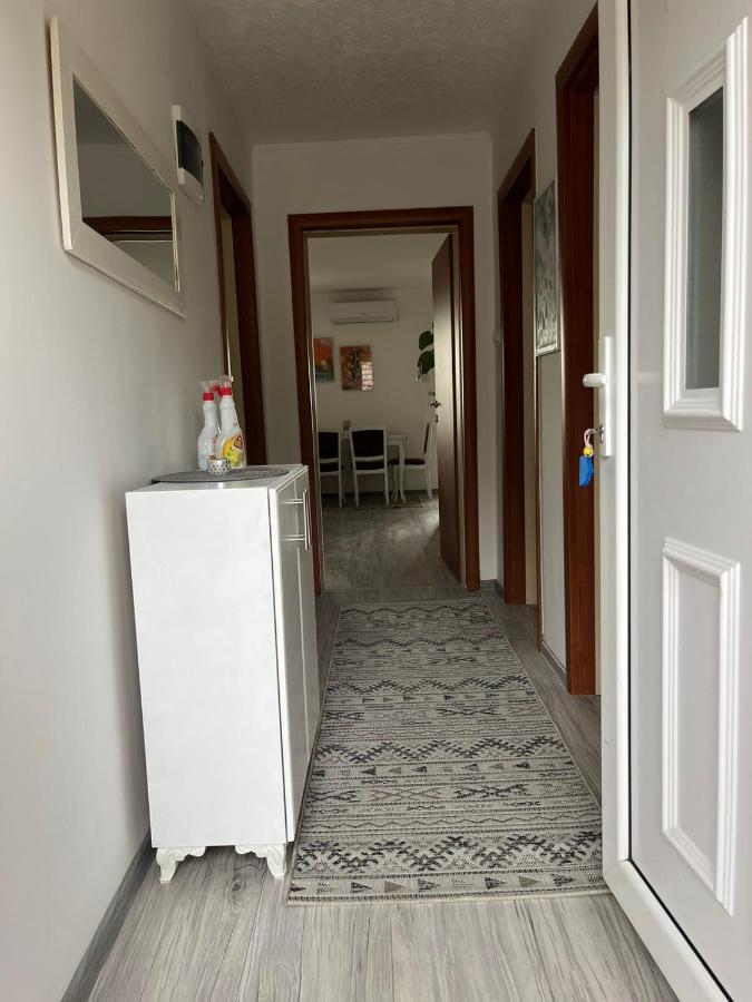 Apartman Salus Тузла Екстер'єр фото